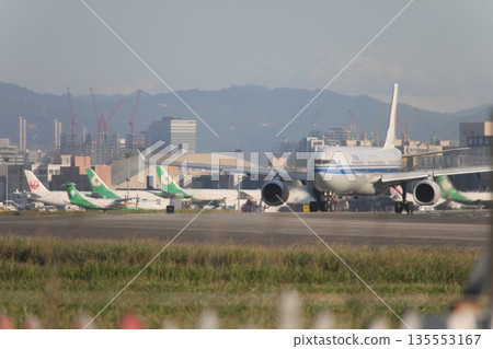 飛機 客用飛機 跑道 135553167