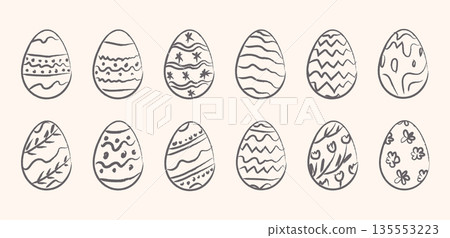 Hand drawn sketch style Easter egg collection with decorative patterns and floral ornaments. Happy easter doodle ink crayon set with texture. Vector illustration isolated on background. 135553223