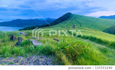 川內峠的壯麗草原 川內峠的壯麗草原 135553240
