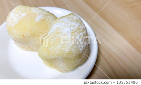 Hiroshima's specialty, hassaku daifuku 135553490