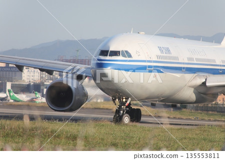 aircraft 135553811