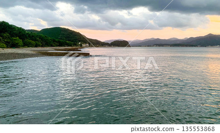 The beautiful Wave Hashidate in Senzaki, Nagato City The beautiful Wave Hashidate in Senzaki, Nagato City 135553868