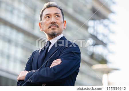 中年商人 135554642