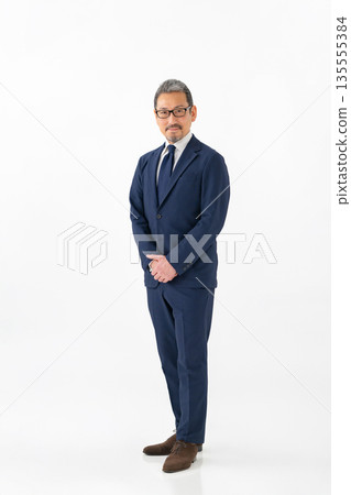 Senior businessman Senior businessman 135555384