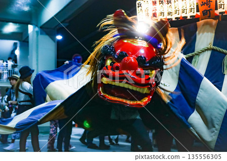 舞獅 135556305