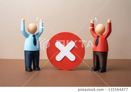 Businessmen disagree. Dispute and resolution. Conflict management concept, opposing interests and dialogue. Negotiation skills, compromise search and restoration of professional cooperation. Businessmen disagree. Dispute and resolution. Conflict management concept, opposing interests and dialogue. Negotiation skills, compromise search and restoration of professional cooperation. 135564877