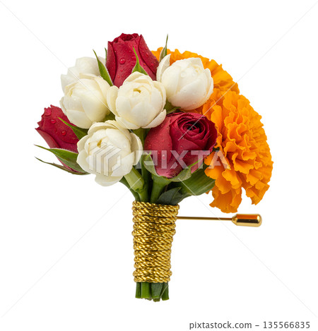 Elegant boutonniere or floral pin with red roses, white roses, and a bright orange marigold, isolated for weddings and formal events Elegant boutonniere or floral pin with red roses, white roses, and a bright orange marigold, isolated for weddings and formal events 135566835
