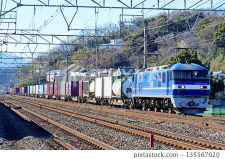 Tokaido Main Line Ninomiya-Oiso JR Freight EF210-107 (Suita) Tokaido Main Line Ninomiya-Oiso JR Freight EF210-107 (Suita) 135567020