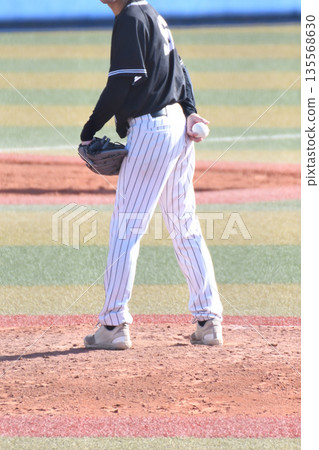 Pitcher before pitching Pitcher before pitching 135568630