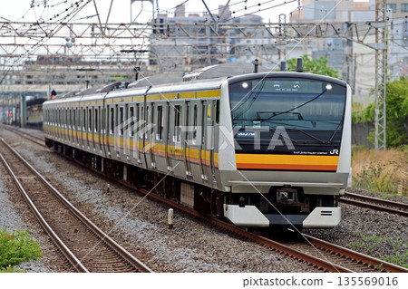 東海道本線、平塚、JR東日本、E233系8000系、N8編組(中原) 東海道本線、平塚、JR東日本、E233系8000系、N8編組(中原) 135569016