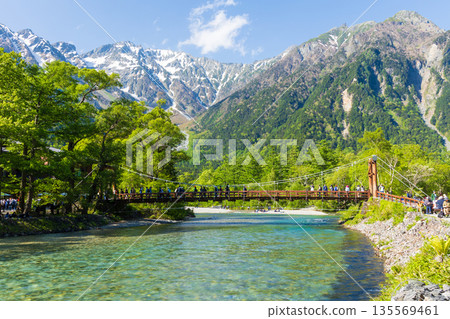 One of Japan's leading mountain resorts: Kamikochi with its fresh greenery and Kappa Bridge 135569461