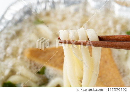 Close-up of delicious looking kitsune udon 135570592
