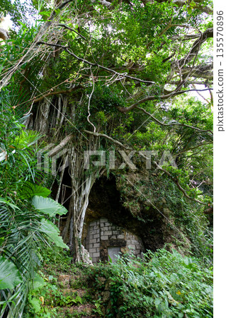 尚橋之墓，尚朝第一位君主 135570896