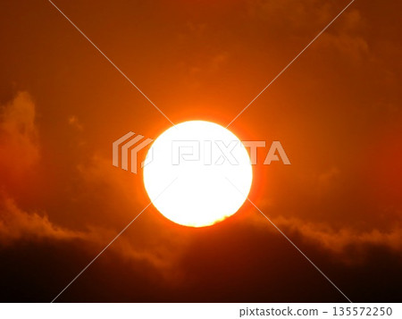 Gradient: Evening view: Yellow sand: Yellow & orange: Sunset: Yodogawa Hirakata City, Osaka Prefecture 135572250