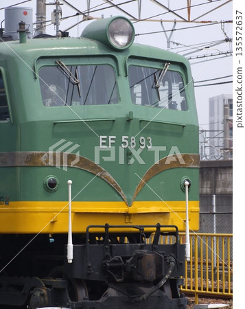 [Nostalgic Railway] Old electric locomotive EF58 135572637