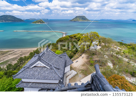 從佐賀縣唐津城眺望 135573123