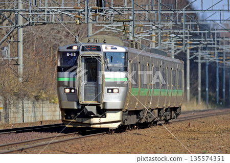 Chitose Line Nishinosato (Shinshu) JR Hokkaido 733 series B-112 train (Sapporo) 135574351