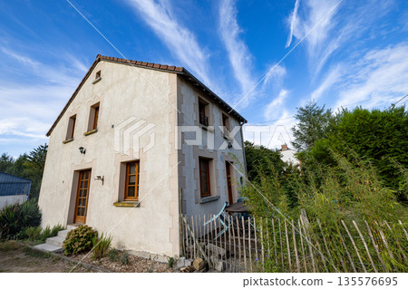 Bergnicourt, Rethel, Ardennes, Grand-Est, France, August, 28th, 2025, Peaceful countryside dwelling Bergnicourt, Rethel, Ardennes, Grand-Est, France, August, 28th, 2025, Peaceful countryside dwelling 135576695