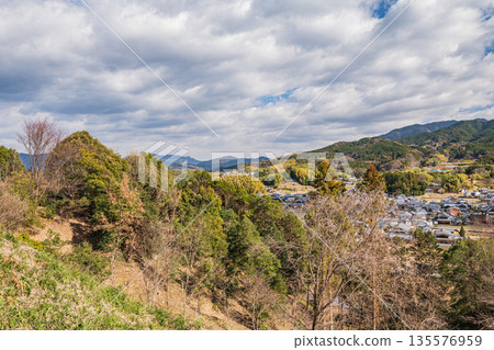 View from the Amakashi Hill Observatory, Amakashi Hill area of Asuka Historical Park, Asuka Village, Nara Prefecture 135576959