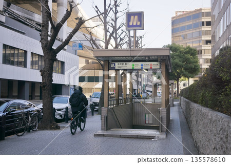 大阪地鐵本町站 135578610