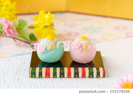 日本時令甜點「人偶節」天皇與皇后 135579200
