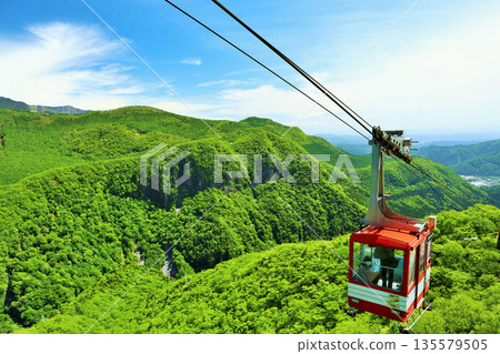 Tochigi Prefecture, Oku-Nikko, fresh greenery, view from the ropeway Tochigi Prefecture, Oku-Nikko, fresh greenery, view from the ropeway 135579505