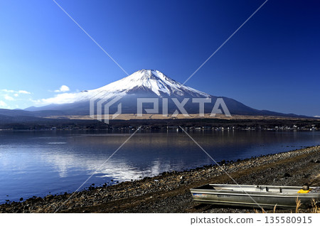 十二月，山中湖畔（地點：山中湖畔） 135580915