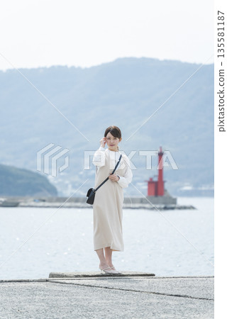 看海的女人 135581187