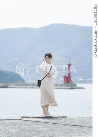 看海的女人 135581188