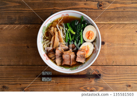 醬油拉麵 醬油拉麵 135581503