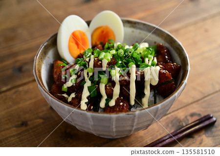 雞肉碎飯 135581510