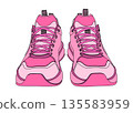 粉紅色運動鞋，正面，扁平化插圖，圖示素材 135583959