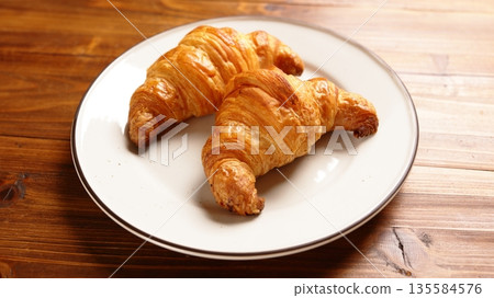 新月形麵包 135584576