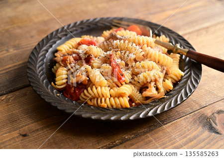 番茄舞茸蘑菇螺絲粉 135585263