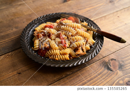 番茄舞茸蘑菇螺絲粉 135585265