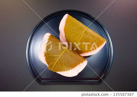 Sakura mochi Sakura mochi Sakura mochi 135587387