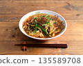 Chive and mushroom ramen 135589708