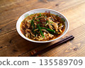 Chive and mushroom ramen 135589709