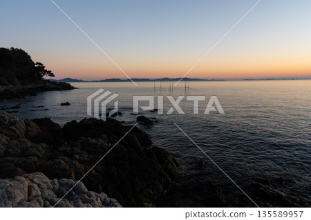 黃昏海岸 黃昏海岸 135589957
