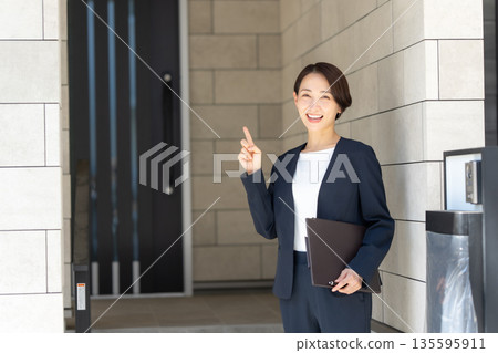 女性生意 女性生意 135595911