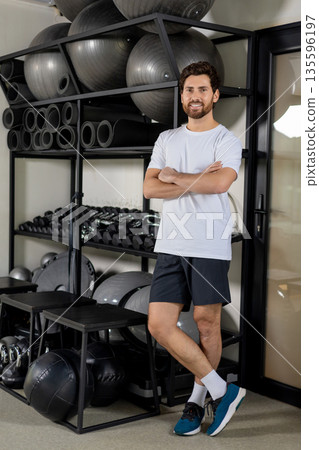 Young caucasian confident man in the gym looking determined 135596197