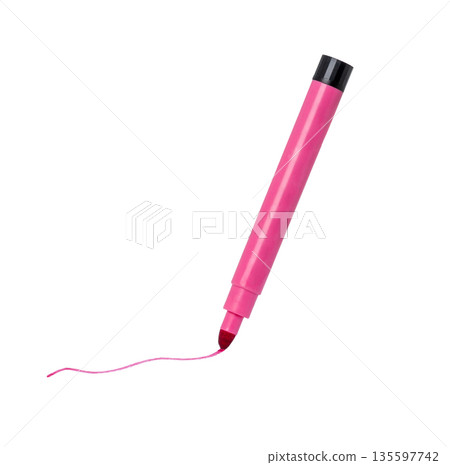 Felt Tip Pen. Marker pen. Pink Felt-Tip Pen isolated 135597742