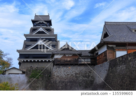 歷史與自然和諧共存的熊本城,與加藤清正(熊本縣)有著千絲萬縷的聯繫 歷史與自然和諧共存的熊本城,與加藤清正(熊本縣)有著千絲萬縷的聯繫 135599603