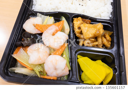Delicious Chinese bento, fried shrimp and vegetables with salt bento 135601157