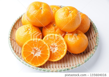 Delicious Arita mandarins Delicious Arita mandarins 135604016