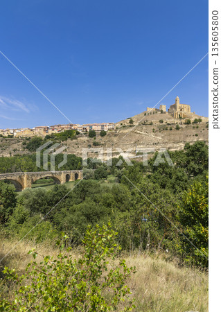 San Vicente de la Sonsierra village and medieval bridge over Ebro river San Vicente de la Sonsierra village and medieval bridge over Ebro river 135605800