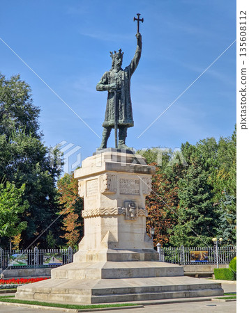 Chisinau, Moldova - September 24, 2025 the Monument to Stephen the Great (Stefan cel Mare), a large bronze statue of the national hero and symbol stands on pedestal at the entrance in the city park Chisinau, Moldova - September 24, 2025 the Monument to Stephen the Great (Stefan cel Mare), a large bronze statue of the national hero and symbol stands on pedestal at the entrance in the city park 135608112