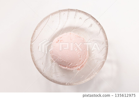 Strawberry ice Strawberry ice 135612975