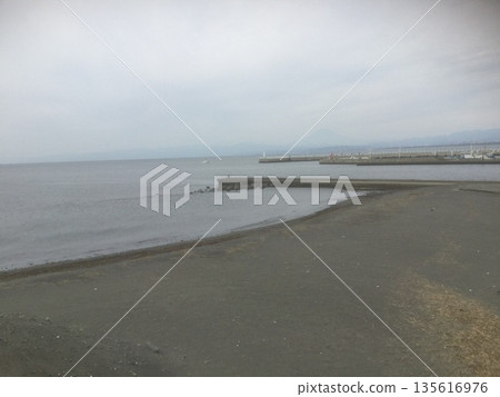 Kamakura & Enoshima Walk 2025 Edition: Roads Leading to the Sea Kamakura & Enoshima Walk 2025 Edition: Roads Leading to the Sea 135616976