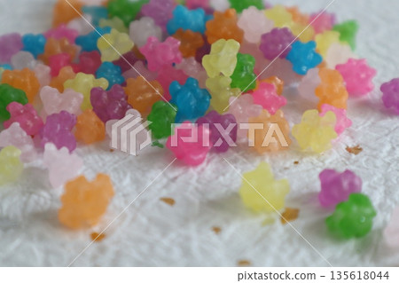彩色紙屑糖果 彩色紙屑糖果 135618044